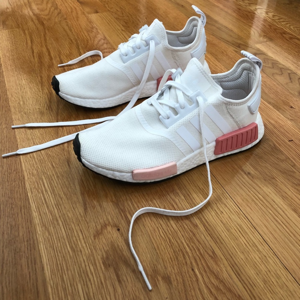 Adidas NMD R1 in White Rose